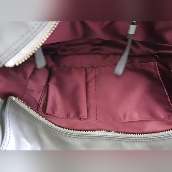 Coach Mia Op Art Gray Metallic Signature Tote With Dust Bag. New With Out Tags - Picture 12 of 15